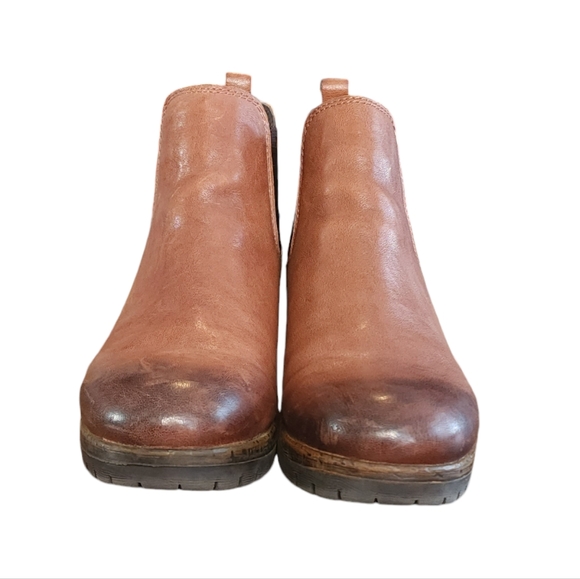 Brown Ankle Boots - Picture 7 of 8